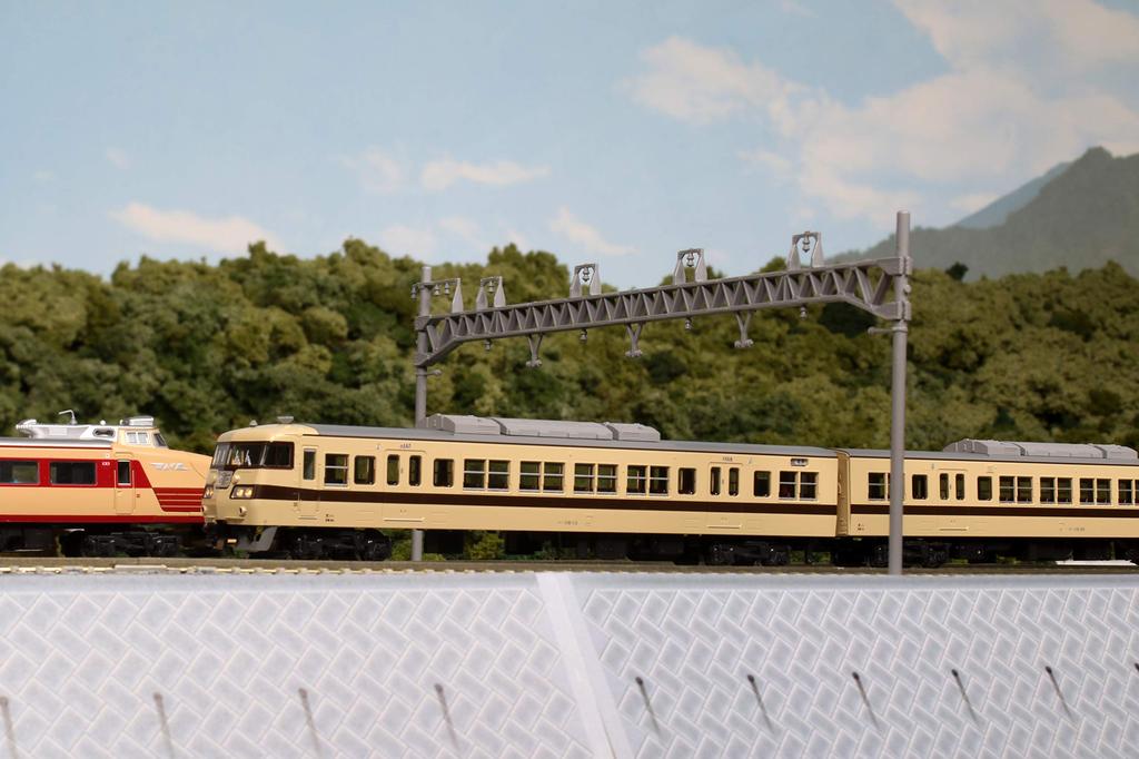 KATO N Gauge 117 Series Limited Express Set Model Train 6-Car 10-1607