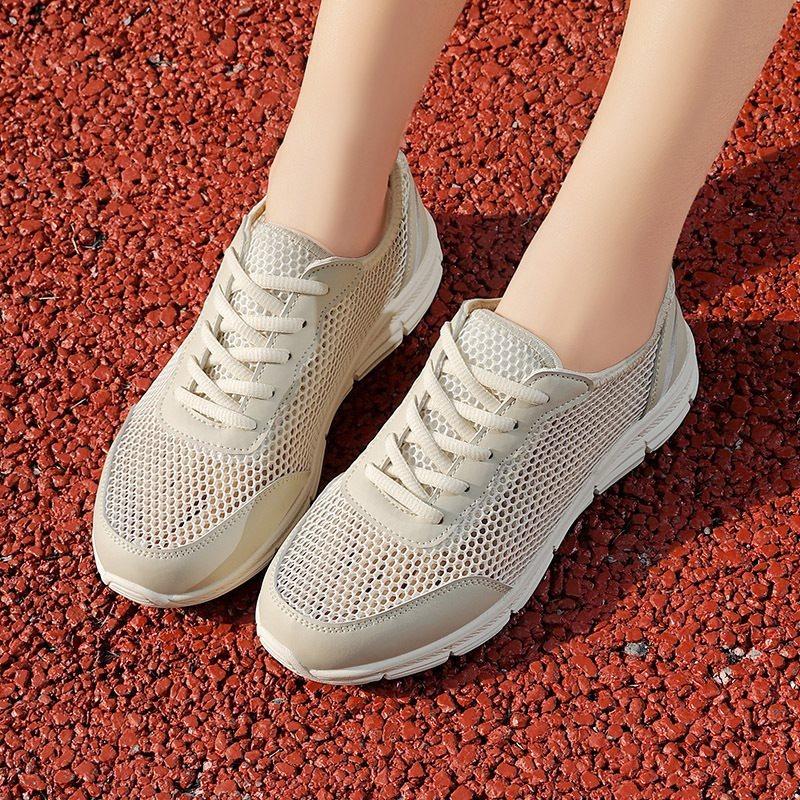 Spring New Comfortable and Lightweight Casual Sports Shoes with Flat Bottom Anti Slip Breathable Fashionable and Versatile Hollow Out Women's Shoes