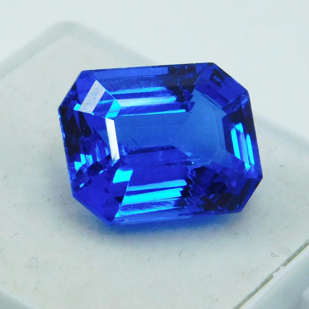 Natural Blue Sapphire Loose Gemstone 10 ct Emerald Shape September Birthstone for Gem Collections