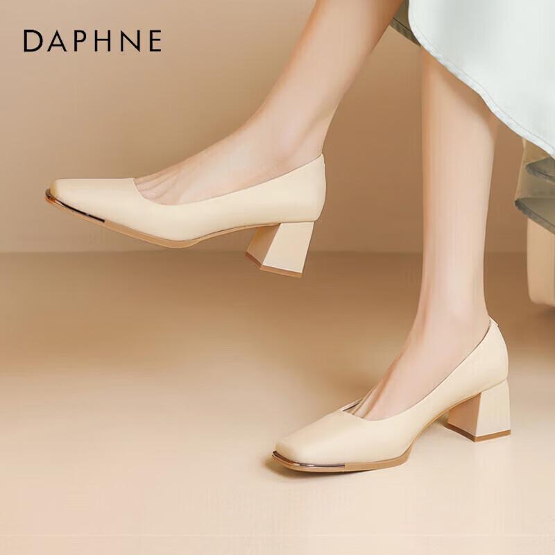 Женские туфли-лодочки Daphne с квадратным носком на блочном каблуке