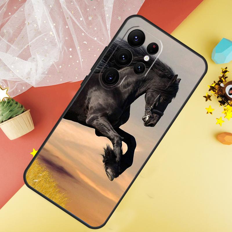 Красивый Черный Конь Чехол Для Samsung Galaxy S22 S23 S24 Ultra S8 S9 S10 Plus Note 10 20 Ultra S20 S21 FE Чехол