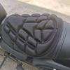 Universal Motorcycle Seat Cover 3D Comfort Air Seat Cushion Cover Motorbike Air Pad Cover Shock Absorption Decompression Saddles