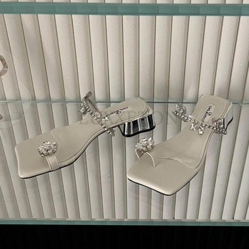 Весна-лето Модные новые женские босоножки из натуральной кожи с квадратным носком и тонким средним каблуком Простые повседневные туфли Женский шик