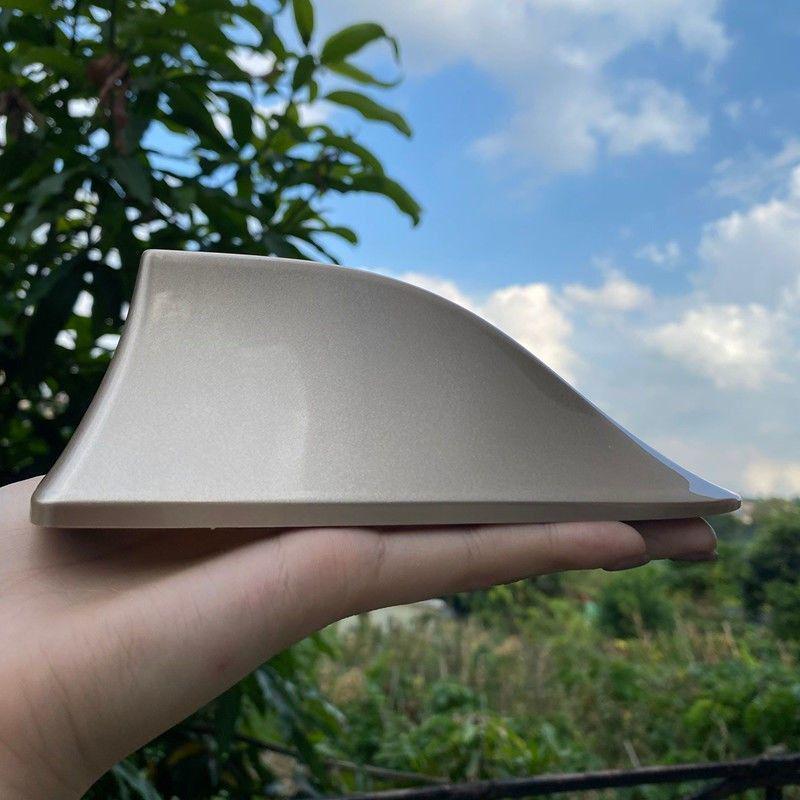 Декоративная антенна-плавник на крышу для Toyota Avalon, Camry, Corolla, Levin