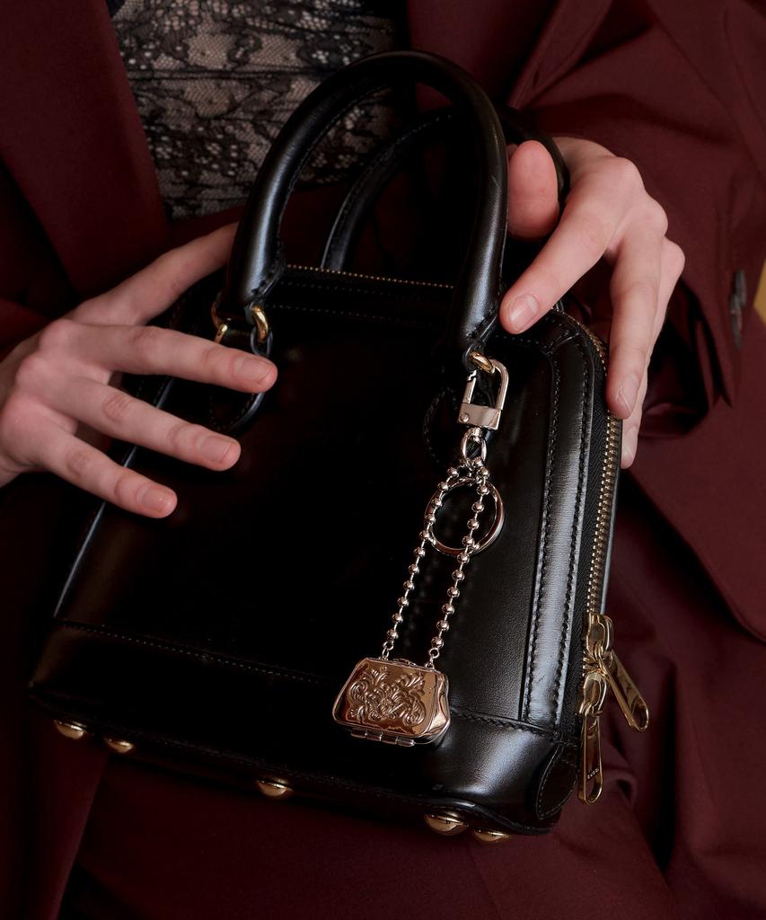 TOU Ss023 Antique Bag Keyring