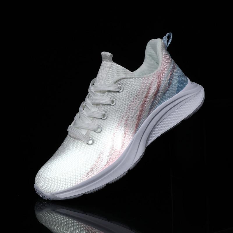 2024 весна новые летающие плетеные женские туфли модные дышащие сетчатые повседневные спортивные туфли женские универсальные туфли для отдыха на открытом воздухе для детей