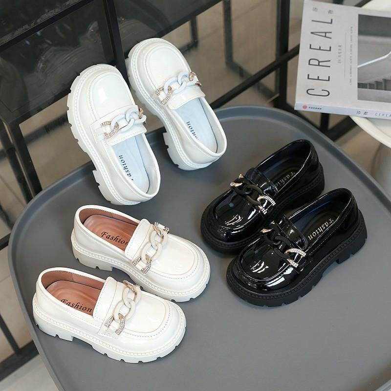 Spring and Autumn New Fashion All-match Girls Soft Sole Casual Leather Shoes