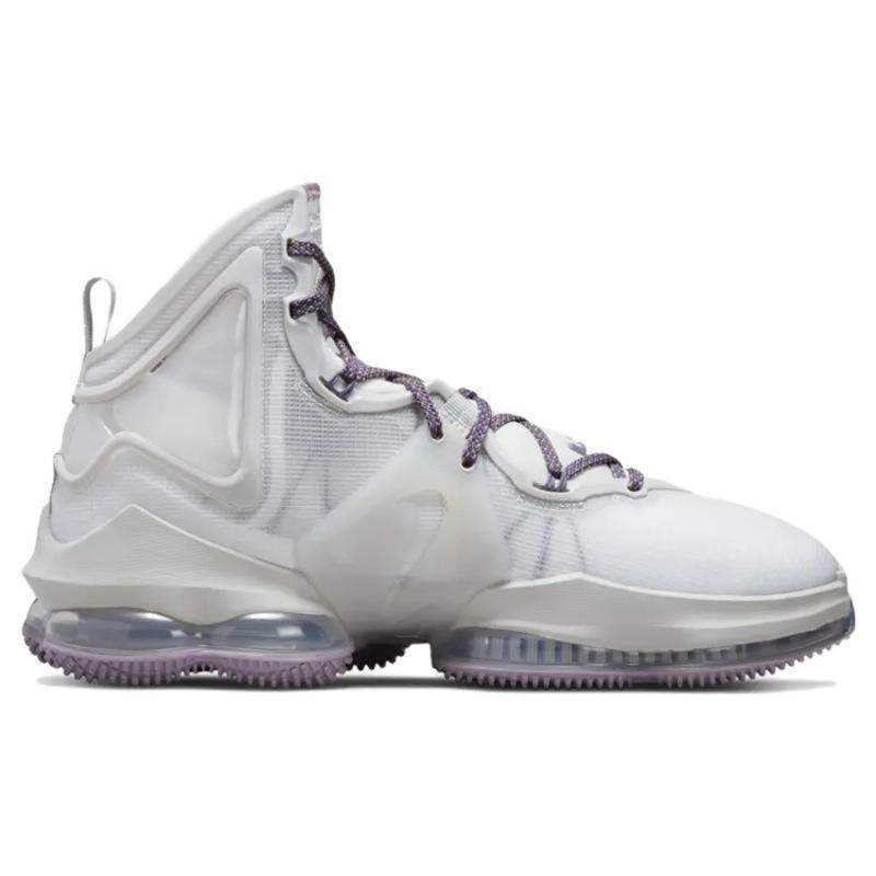 Nike LeBron 19 Ep 'Strive For Greatness' Sneakers DC9340-004