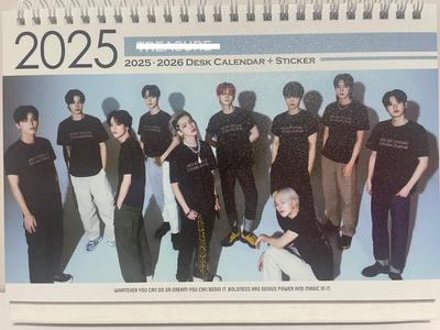 Мерч K-pop айдолов 2025-2026 2-летний настольный календарь (Сокровище_2)