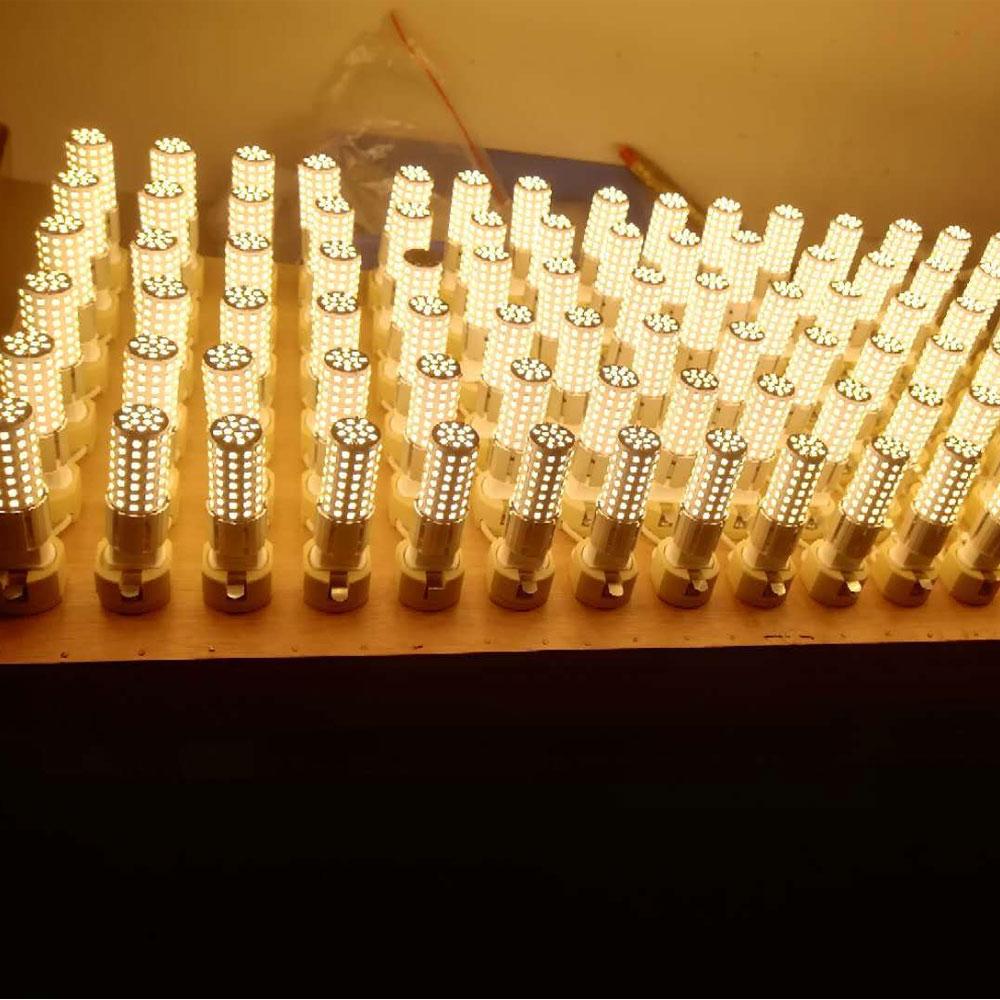 10 шт. 15 Вт 96 светодиодов Светодиодная кукурузная лампа Галогенные угловые светильники SMD Луч 3000K Декоративное основание Гостиная Замена Дом 110 В Бытовая техника