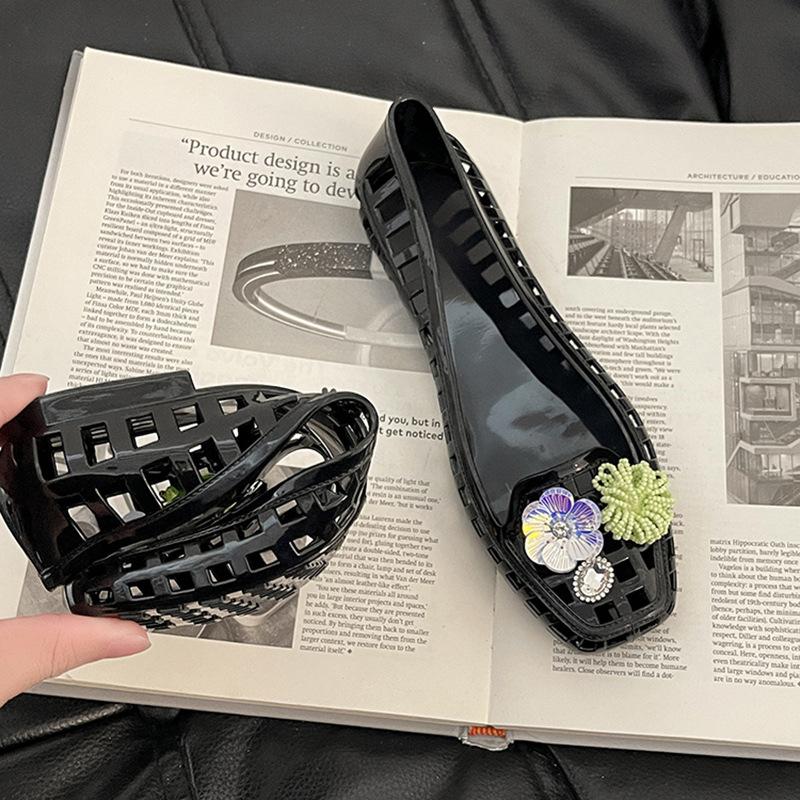 Модные прозрачные хрустальные туфли новые туфли-желе полые одинарные туфли женские 2025 лето повседневные с пайетками цветок квадратный носок сандалии