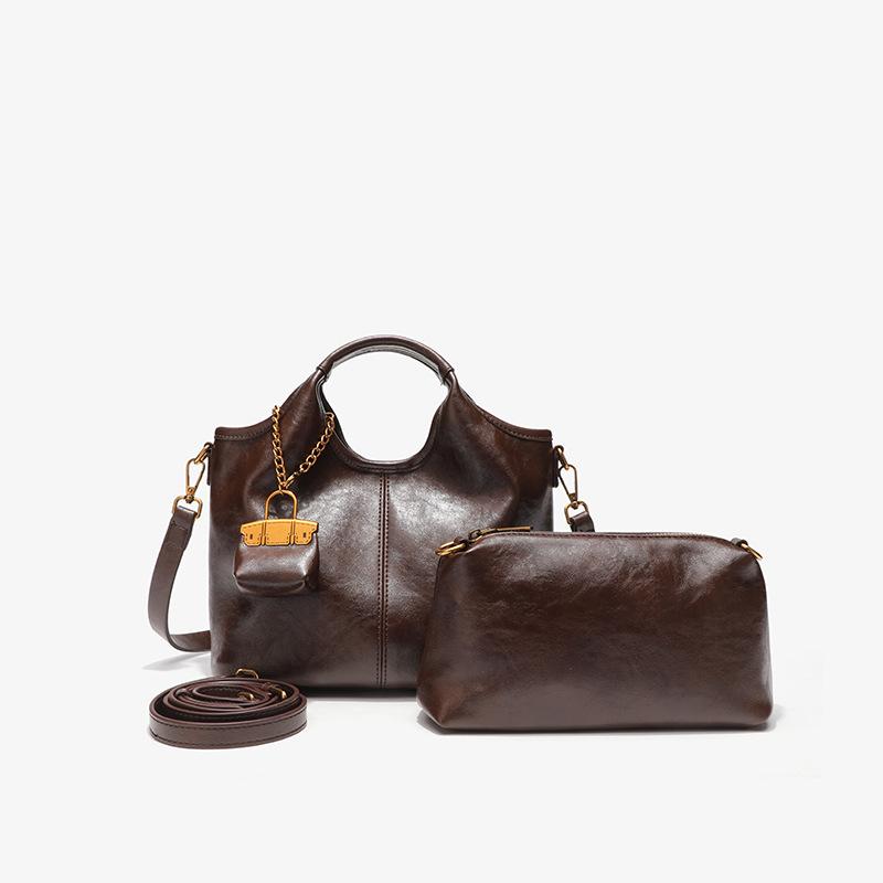 High Underarm Commuter Large Capacity Handbag Light Luxury Women's Bag Tote Bag Camel Texture Bright Face Soft Crossbody Woman