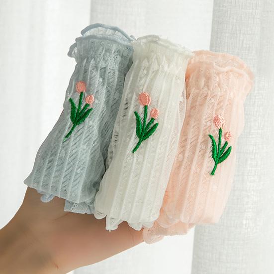 Stylish Lady Briefs Tulips Inside Wearing Super Soft Close Fit Briefs Panties Women Clothes