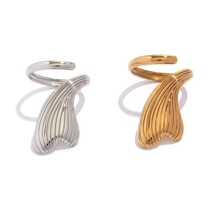 Stainless Steel Heart-Shaped Irregular Open Ring for Women Design Sense Gold Color Waterproof Finger Ring Jewelry Accessories