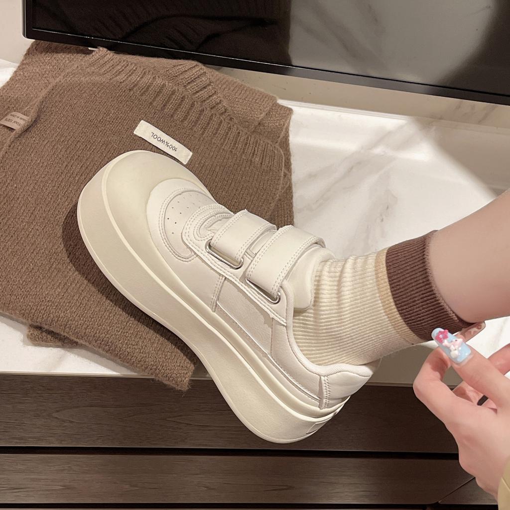 Женские туфли на толстой подошве на липучках, новые туфли-булки с увеличением высоты, повседневные универсальные маленькие белые туфли