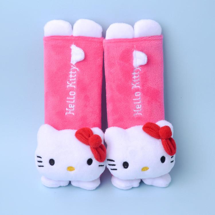 Накладка на ремень безопасности Sanrio Kuromi с плюшевой подкладкой для безопасного и комфортного путешествия