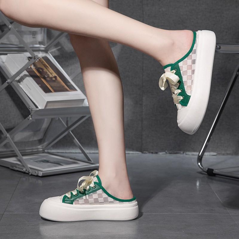 Летние новые полуоблегающие маленькие белые туфли на толстой подошве с большой головкой, студенческие туфли для скейтбординга, повседневные туфли Hollow Muffin