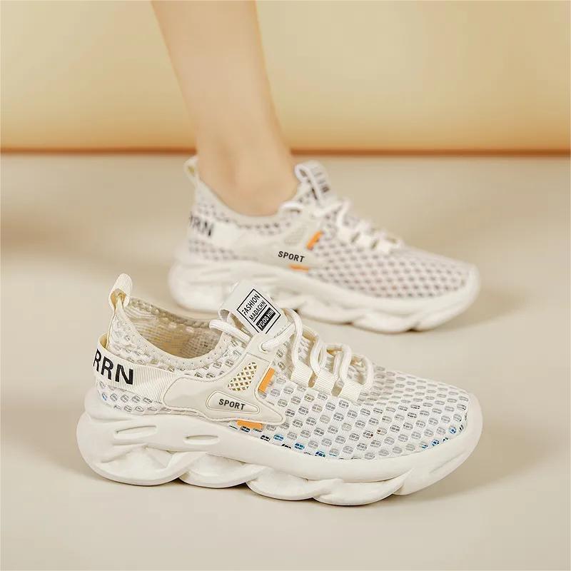 2025 летняя новая спортивная обувь полая универсальная сетчатая дышащая верхняя одежда спортивная обувь сверхлегкие кроссовки для выхода женские