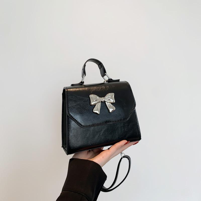Elegant Butterfly Bow Fashionable Single Shoulder Bag For Women Stylish Casual 2024