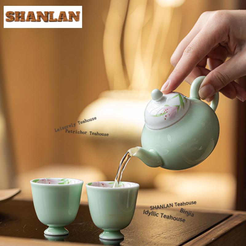 130ml Pure Hand-painted Lily Flower Teapot Ancient Tea Infuser Pot Household Tea Maker Kettle With Filter Chinese Tea Set Craft
