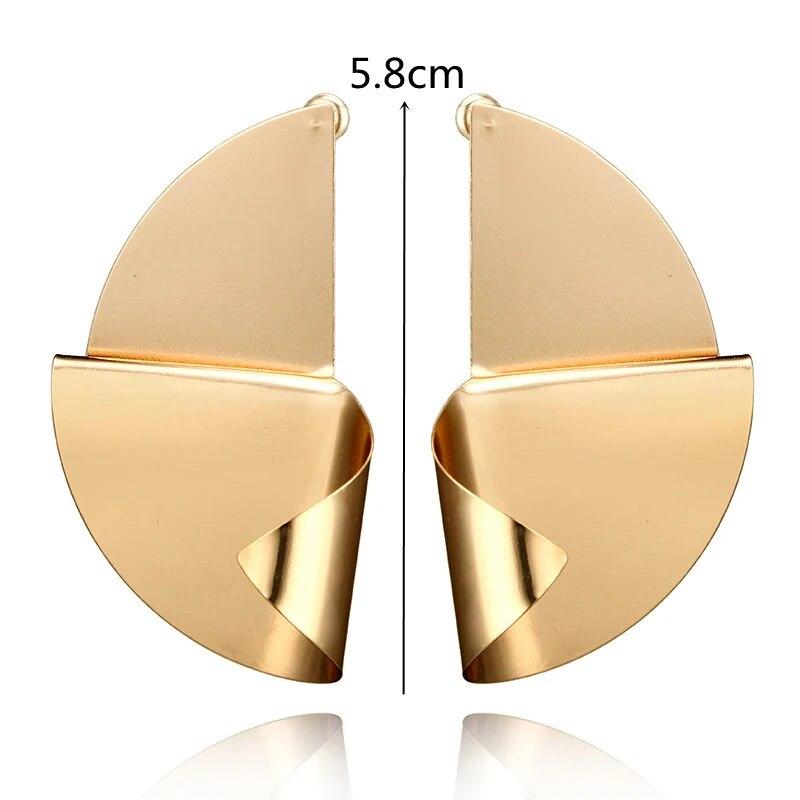 Новые модные массивные металлические геометрические серьги-подвески для женщин, крутые серьги золотого цвета в стиле панк, круглые витые висячие украшения для ушей