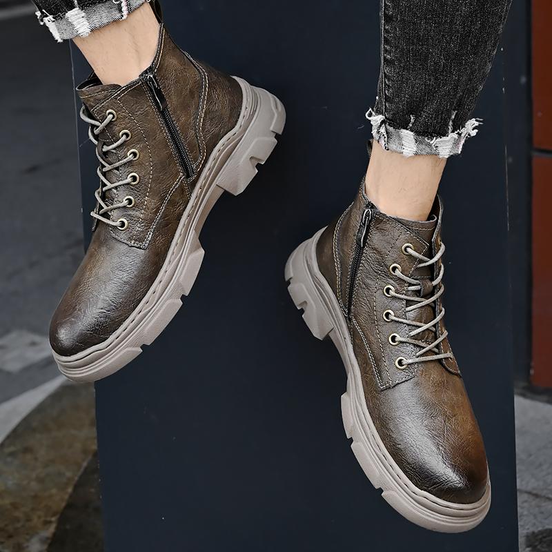 Fashion New Handmade Men Casual Shoes Lace Up Outdoor Ankle Boots High Top Mens Comfortable Sneakers Brand All-match Motorcycle Boots