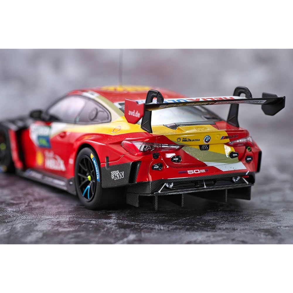 Platz/NuNu 1/24 Серия гоночных автомобилей BMW M4 GT3 2022 Чемпион DTM Пластиковая модель автомобиля PN24045 (Машина)
