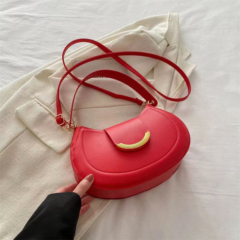 Armpit Shoulder Bags for Women Leather Underarm Small Crossbody Bags Designer Trend Handbags