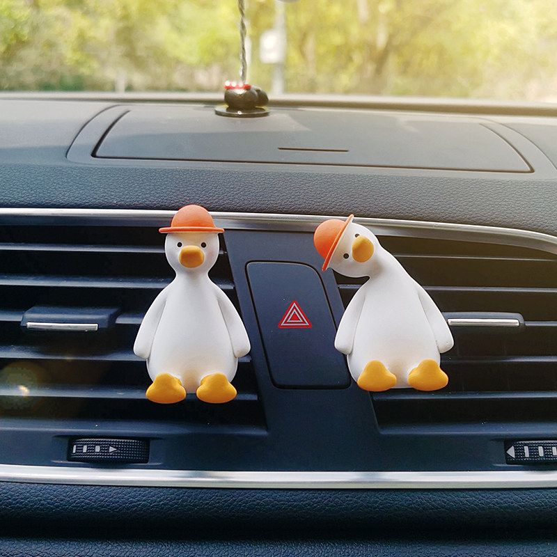Auto Perfume Aromatherapy Cute Cheering Duck Head Tilt Duck Air Conditioner Air Outlet Clip Car Interior Ornaments Ins Fragrant Stone