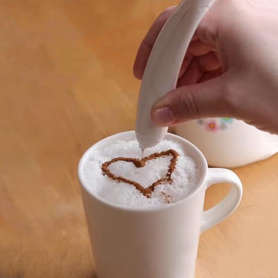 Electric Latte Art Pen Coffee Carving Pen for Cappuccino Art Cake Decoration Portable Spice Pen Professional Baking Tool for Coffee Enthusiasts And