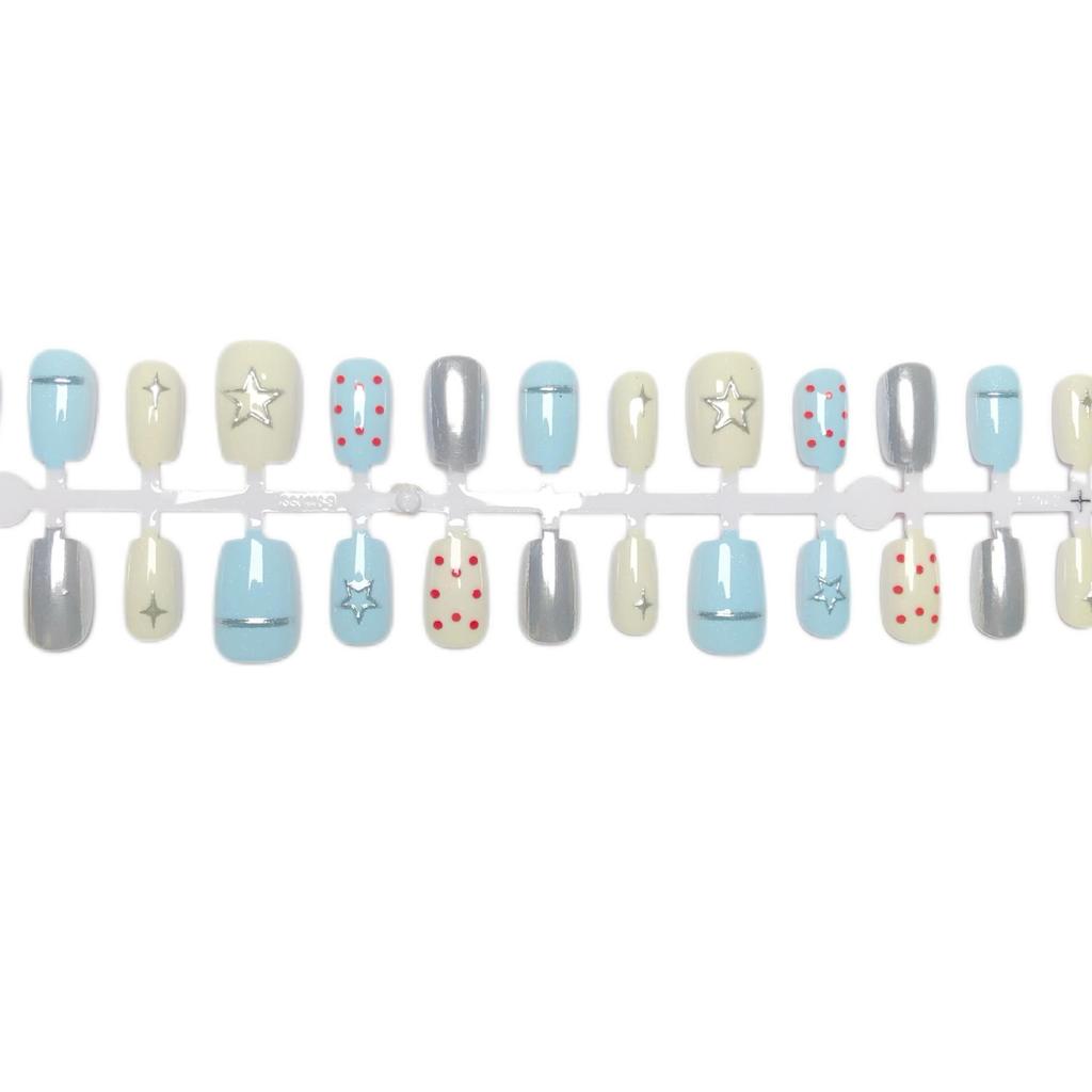 Milk Blue Short Wearable Nails with Silver Mirror Finish - 30 Piece Set