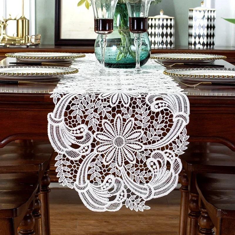 Lace Table Runner Luxury White Wedding Place Tables Runner Home Table Embroidery Hollow Romance TableCover Table Mat Decoration
