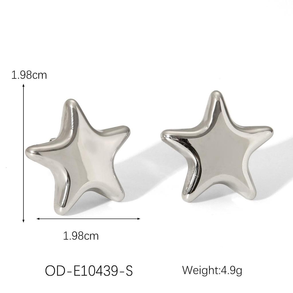 Five-Pointed Star Titanium Steel Jewelry Set: 18K Gold & Silver Necklace, Earrings, and Ring