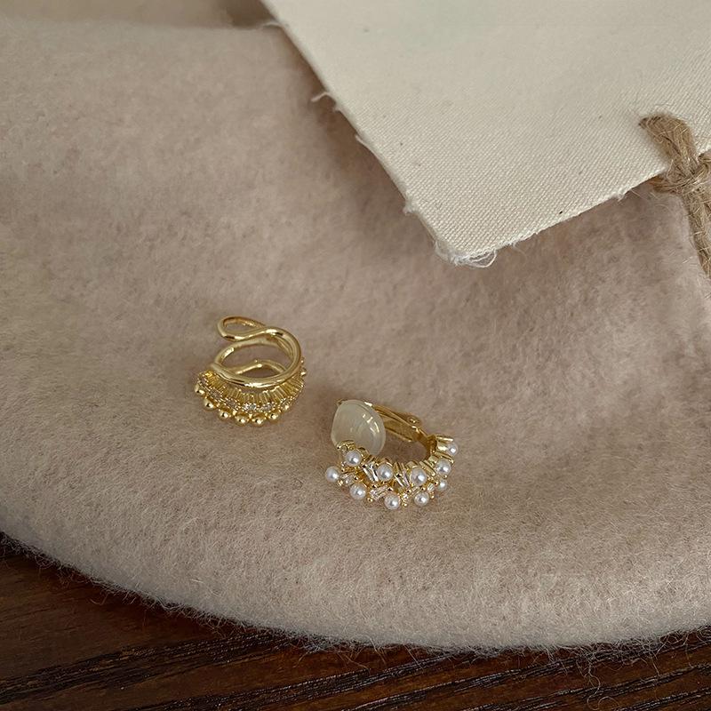 Элегантные ретро-клипсы с циркониевым жемчугом, непроколотые серьги-каффы, стиль 2022 года