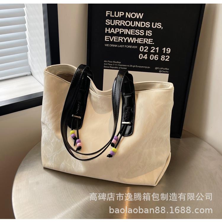 Повседневная женская сумка-тоут большой вместимости 2024 года, новая модная универсальная сумка через плечо для студентов колледжей и студентов, сумка для поездок на работу