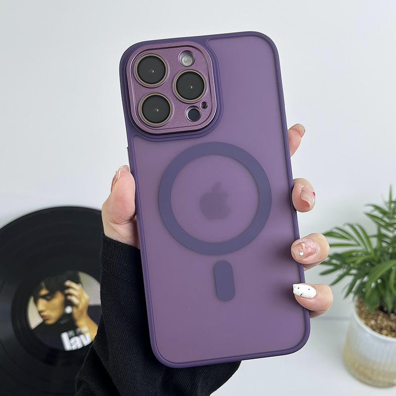 Матовый магнитный прозрачный ультратонкий чехол для iPhone 11 12 13 14 15 16 Pro Max с беспроводной зарядкой Magsafe и пленкой для объектива