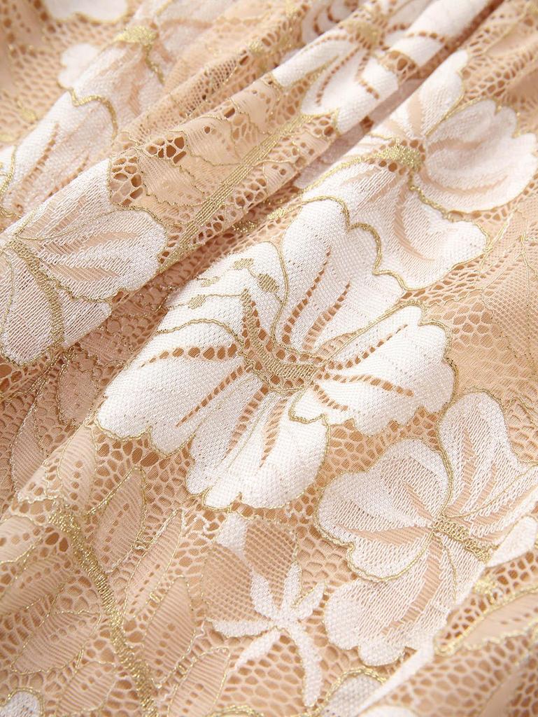 Rosegal Plus Size Цветочные кружевные вставки Золотая линия Сборка Многослойное платье А-силуэта