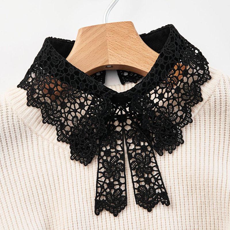 Vintage Embroidery Fake Collar For Women White Lace Hollow False Detachable Collar Lapel Shirt Tie Necklace Clothes Accessory