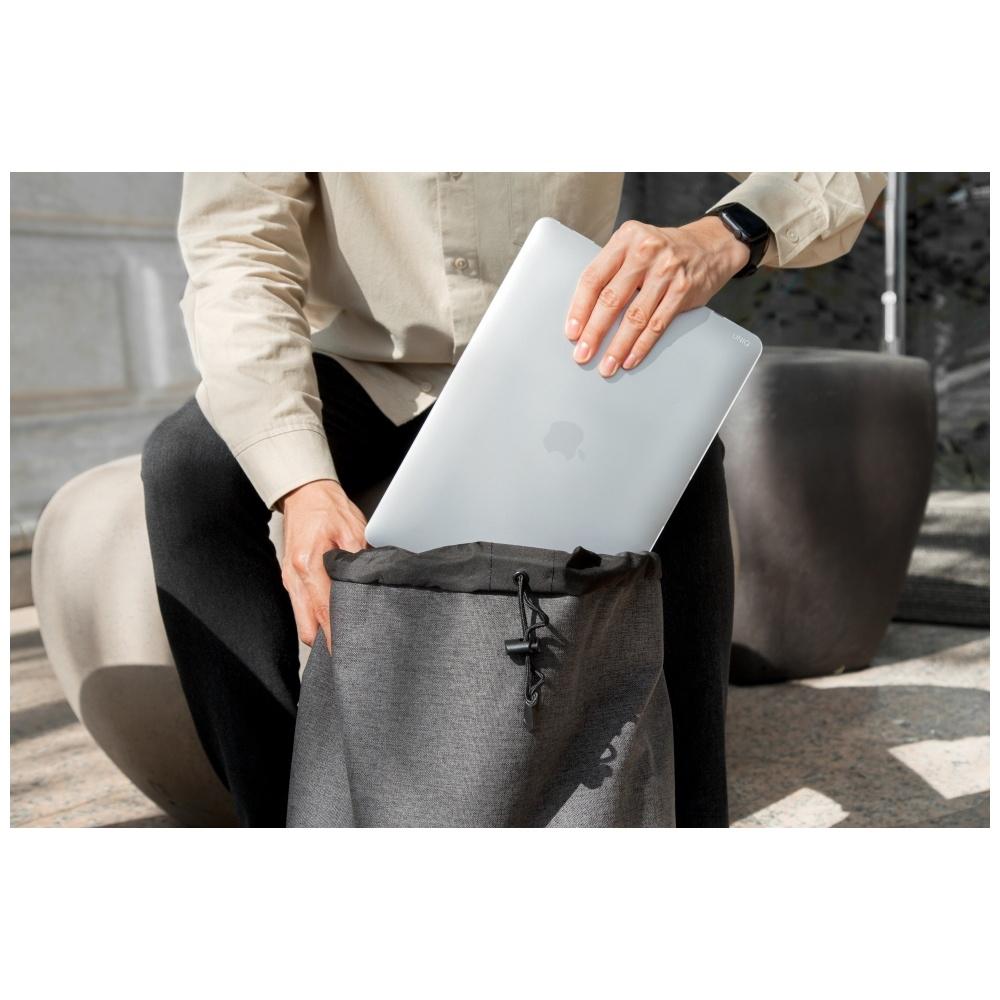 UNIQ Vero Case for MacBook Pro 14" M1 2021 / M2 2023 / M3 2023 / M4 2024 / M5 2025 / M5 2026 Transparent