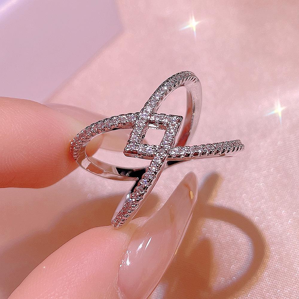 925 Silver New Ring Fashion Hand -Set Diamond Interwoven Square Ring Temperament Wild Jewelry Party Birthday Jewelry Gift