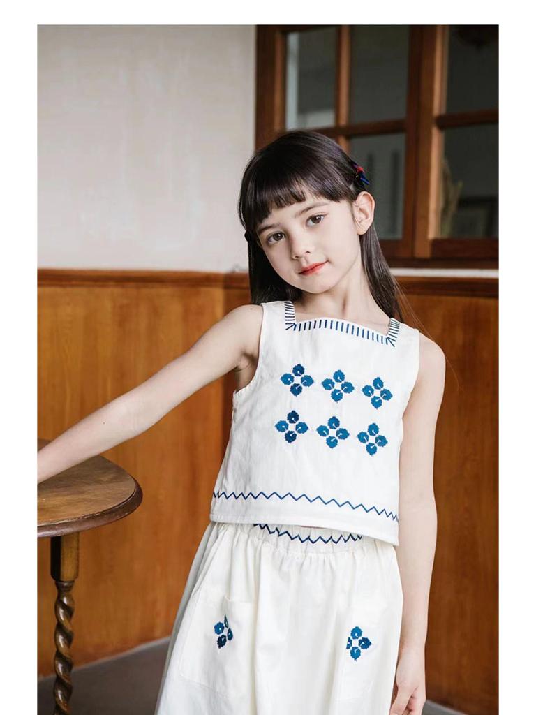 Комплект из корейской юбки и жилета с вышивкой в лесном стиле для девочек весна/лето
