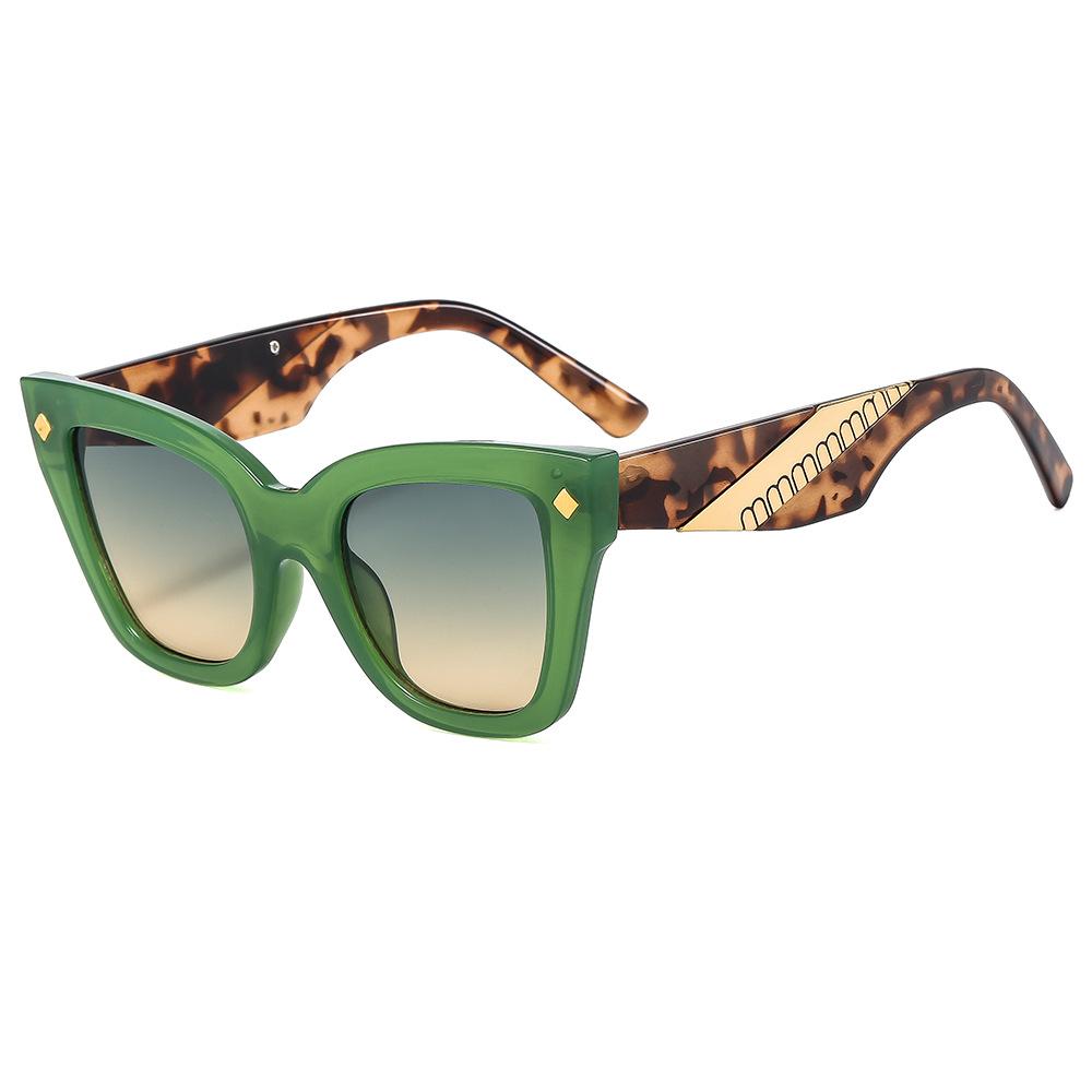 European and American style cat eye fashion sunglasses women's Milan catwalk retro sunglasses, UV-proof party glasses