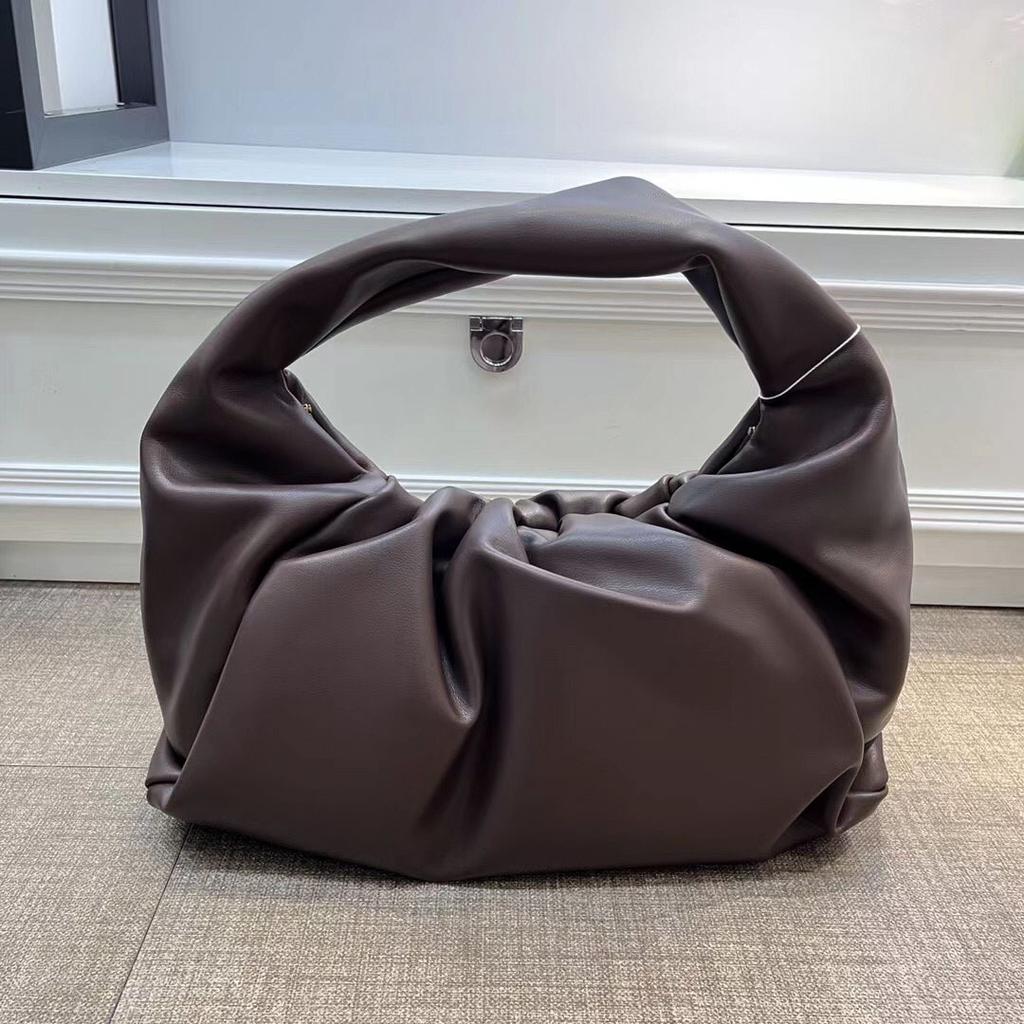 New Fashion Versatile Leather Handheld One Shoulder Handheld Wrist Cloud Bag Folded Bag