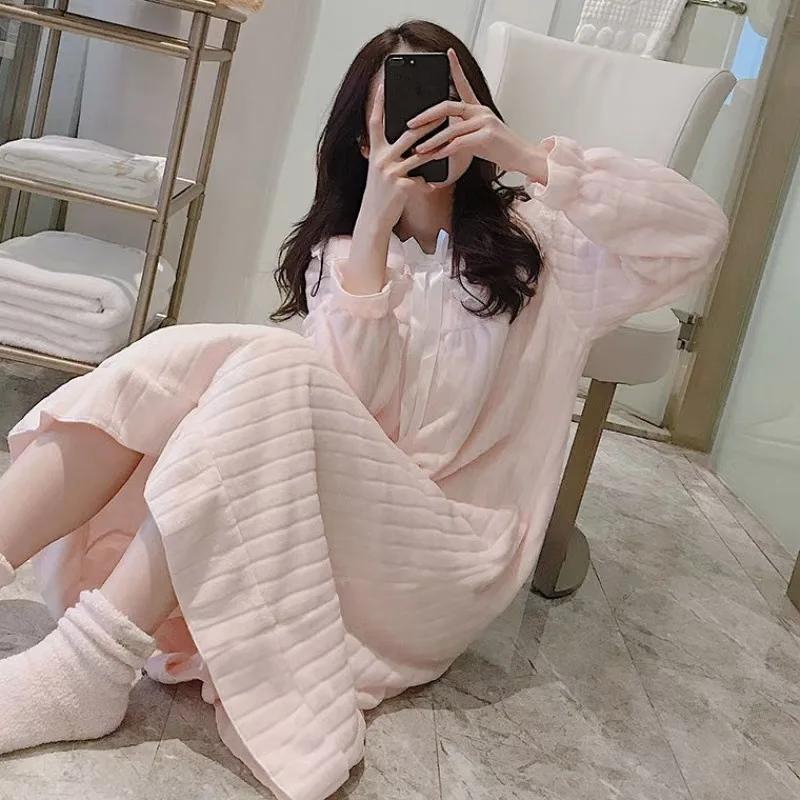 Осенне-зимняя фланелевая ночная рубашка в стиле принцессы, милый кукольный воротник, на флисовой подкладке и утолщенная, теплая, из кораллового велюра, домашняя одежда, одежда для сна