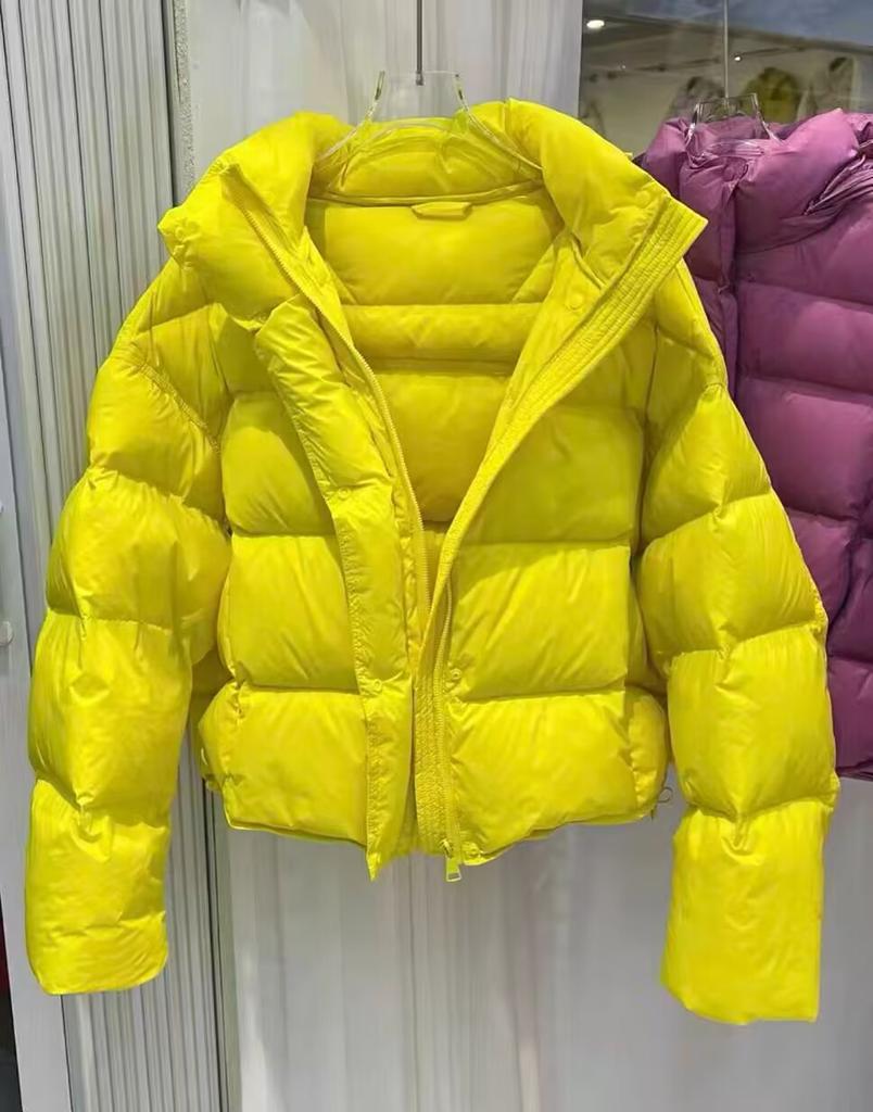 Huge good-looking puff short down jacket women's new winter explosion small high-end jacket trend