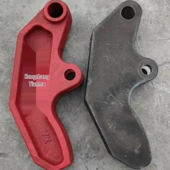 Compatible with Hongchang Tianma dump truck: automatic chain-locking hook, rear door lock hook, and slag dump bucket.