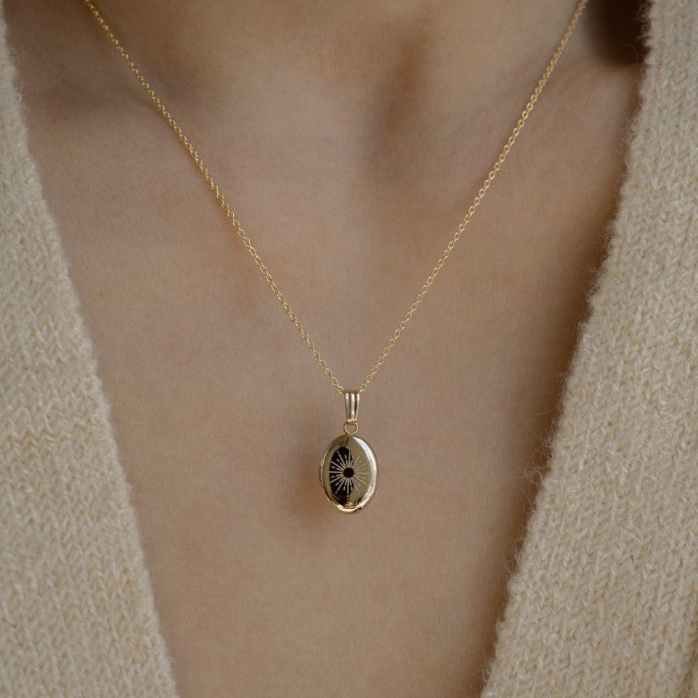 Evil Eyes Oval Photo Frame Necklace Opening Closing Photo Album Necklace For Woman Girls