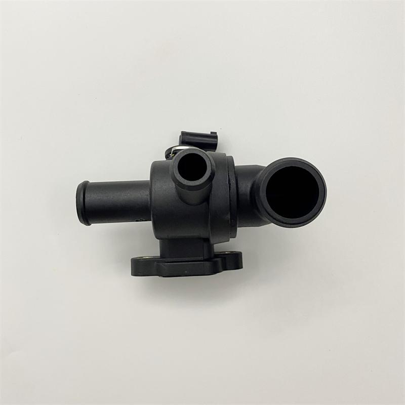 STZT 6602000315 Car Accessories Engine Thermostat For Mercedes Benz GLA200 GLA 180