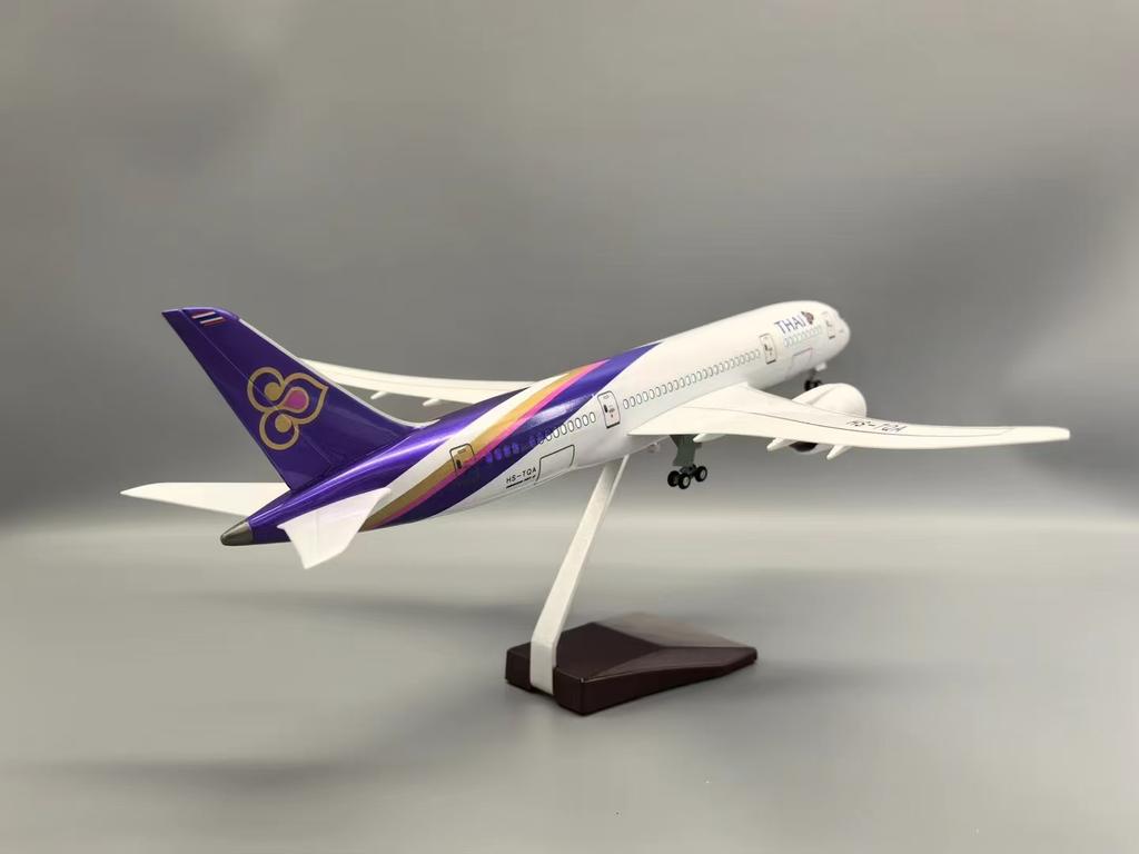 B787 Масштабная литая модель самолета 47 см Thai Airways 787 Модель самолета Модель самолета с шасси для коллекции для украшения