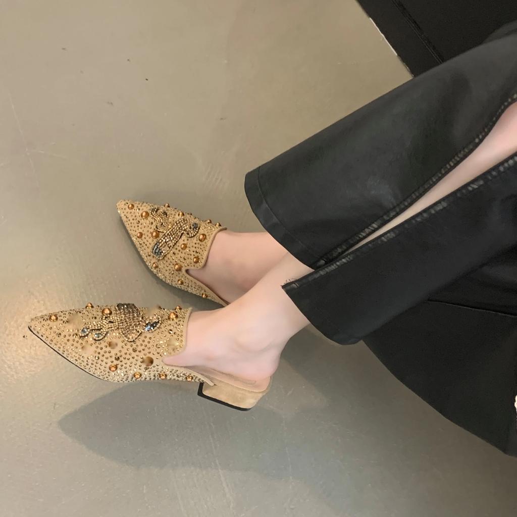 Осенние модные женские тапочки на среднем каблуке с острым носком, замшевые, со стразами, заклепками, тапочки на толстом каблуке, верхняя обувь